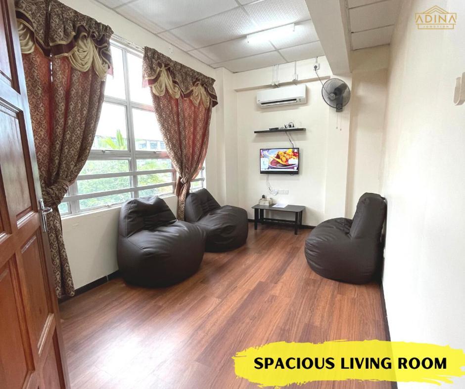 Adina Homestay Langkawi ~Spacious Homestay~ Kuah Exterior foto
